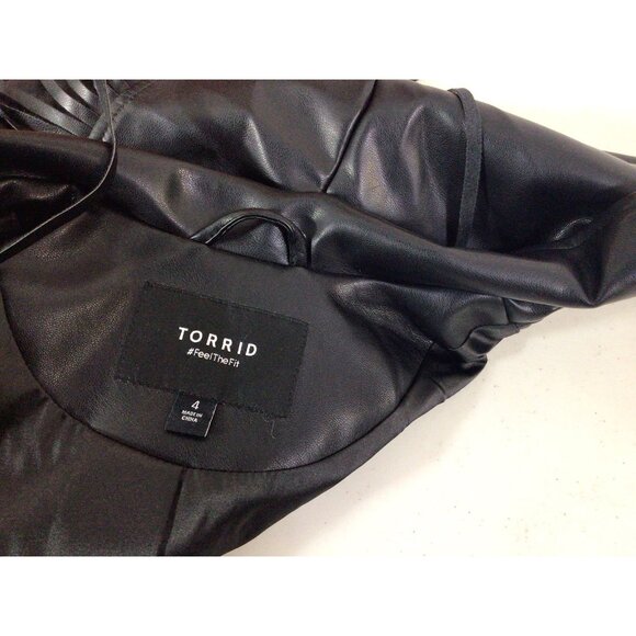 Torrid Faux Leather Jacket Coat Fringe Detail Womens 4X New - Picture 8 of 10